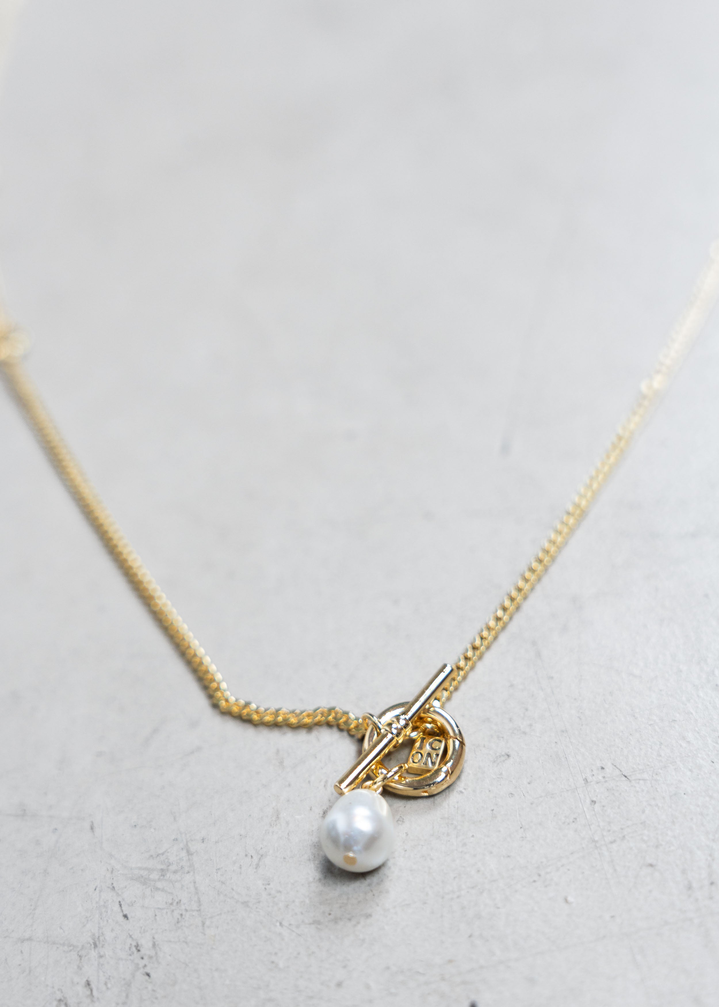 PEARL LONG NECKLACE